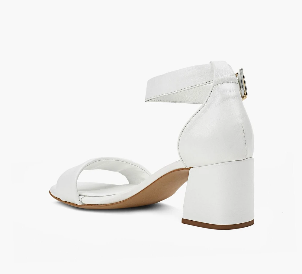 MISTY HEEL