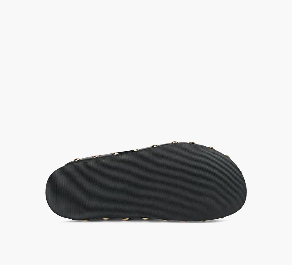 ROXANNE CLOG