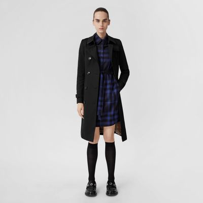 The Long Chelsea Heritage Trench Coat Black - Women | Burberry® Official
