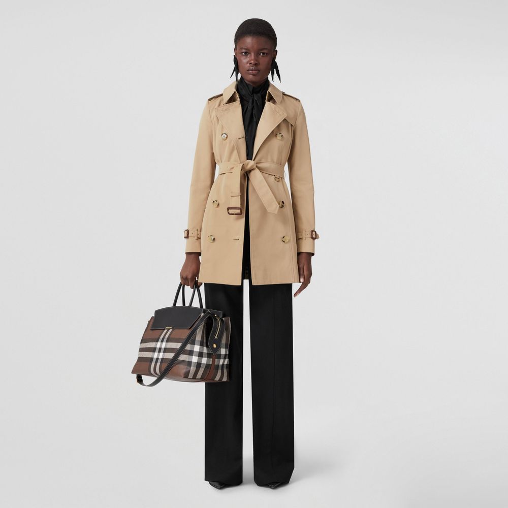 The Short Chelsea Heritage Trench Coat Honey | Burberry® Official