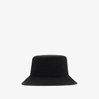 Reversible Gabardine Bucket Hat in Black/sand - Men | Burberry® Official
