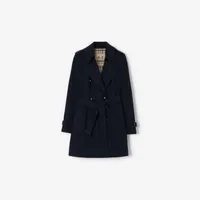 Short Chelsea Heritage Trench Coat in Coal blue - Women, Cotton Gabardine | Burberry® Official