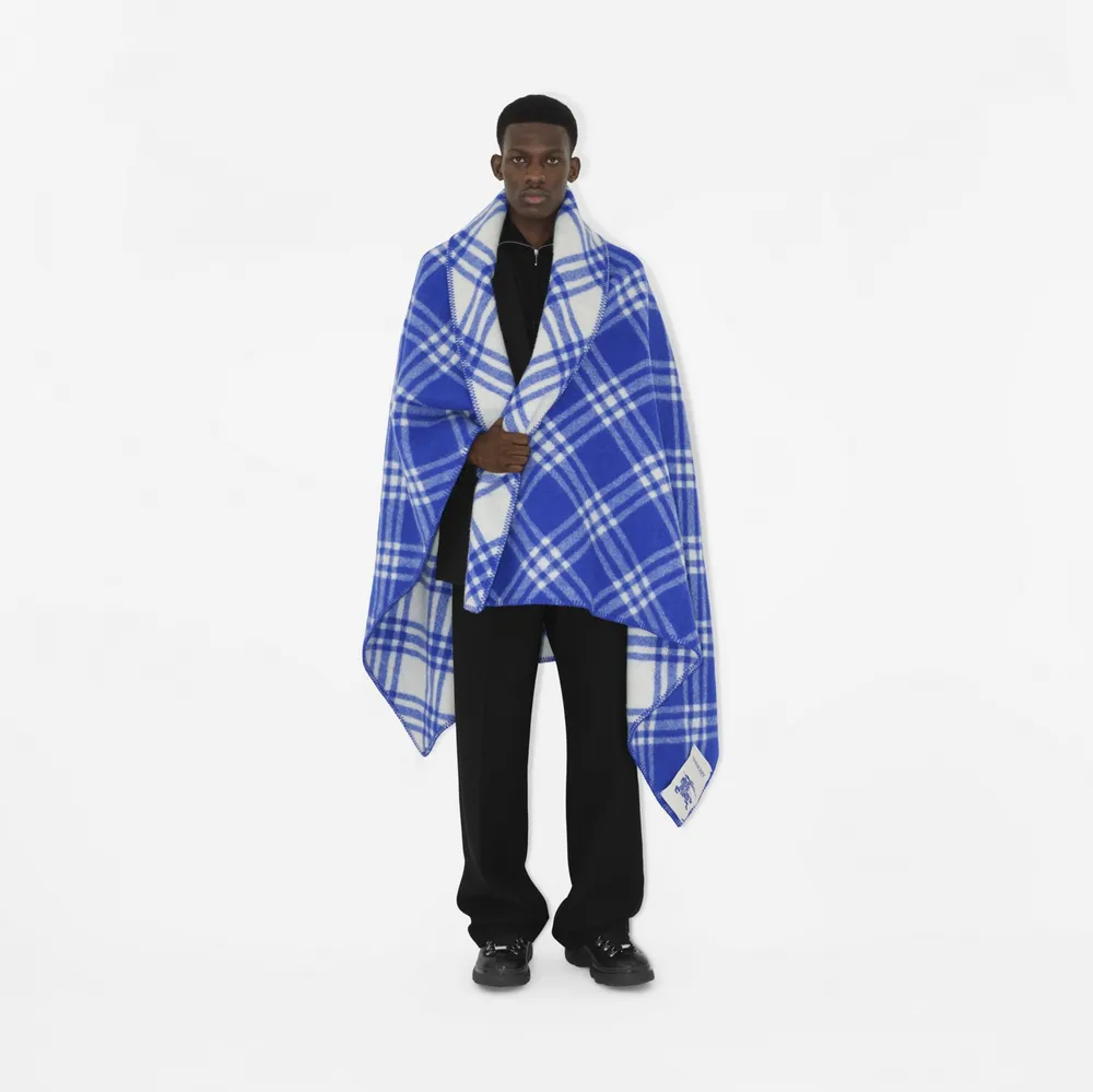 Check Wool Blanket in Knight | Burberry® Official