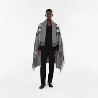 Check Cashmere Blanket in Grey | Burberry® Official