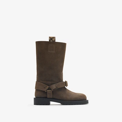Suede Soft Saddle Low Boots​ in Loch - Women, Leather | Burberry® Official