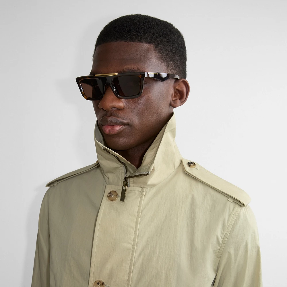 Classic Rectangular Sunglasses​ in Tortoiseshell - Men | Burberry® Official