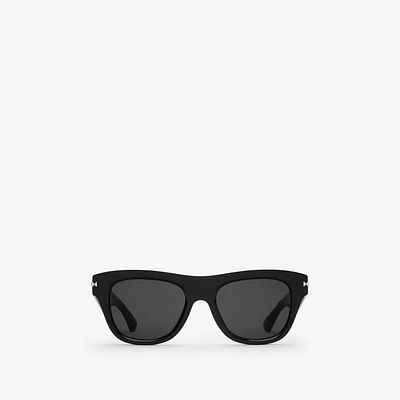 Logo Bar Square Sunglasses in Black | Burberry® Official