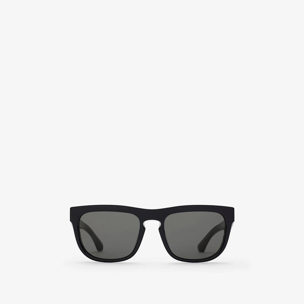 Check Square Sunglasses in Black/check | Burberry® Official