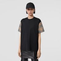 Vintage Check Sleeve Cotton Oversized T-shirt Black | Burberry® Official