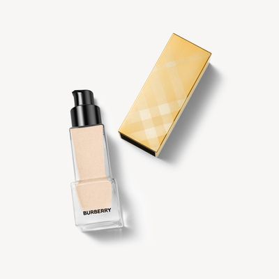 Beyond Radiance Primer in 00 Bare Glow - Women | Burberry® Official