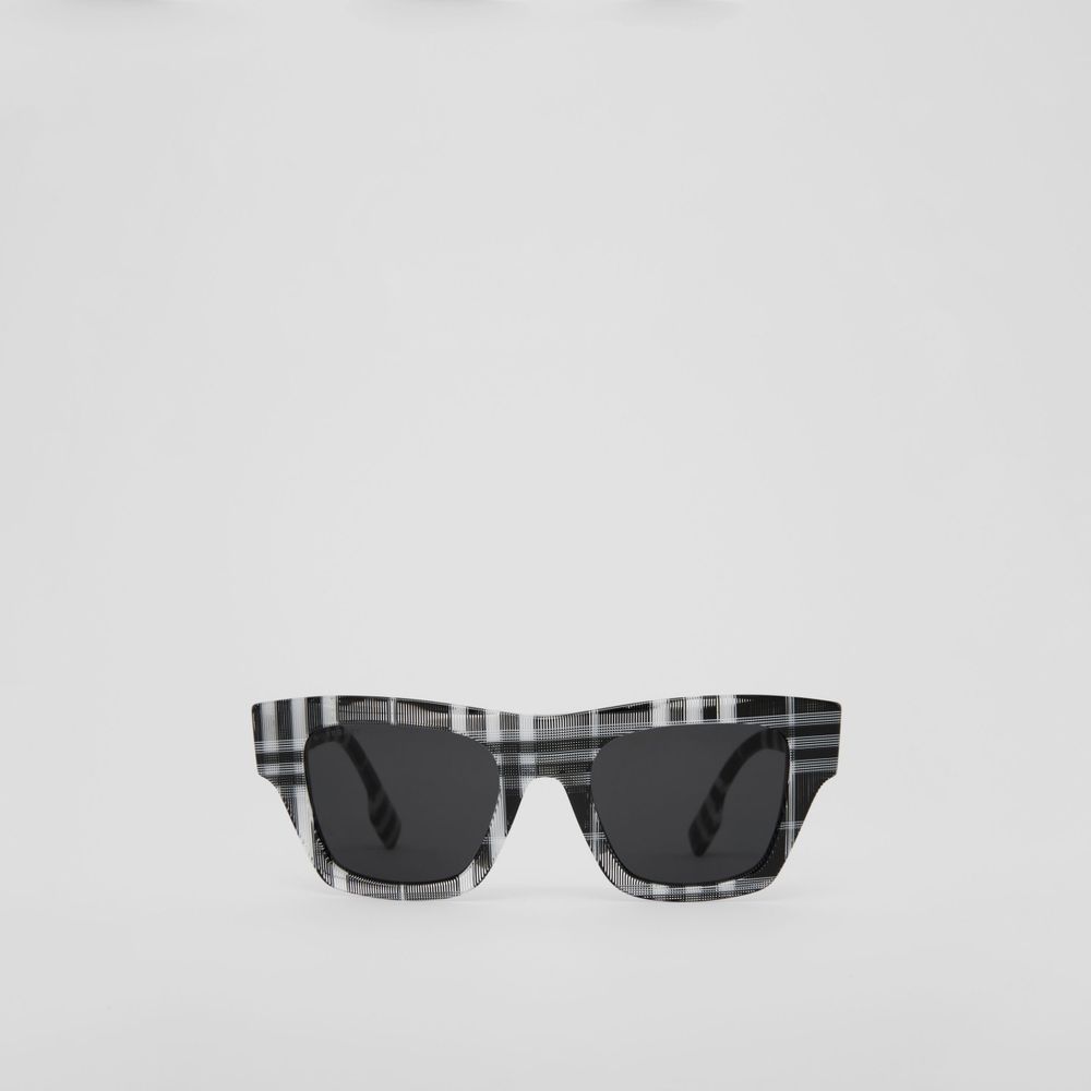 Square Frame Sunglasses in Black/white - Men | Burberry® Official