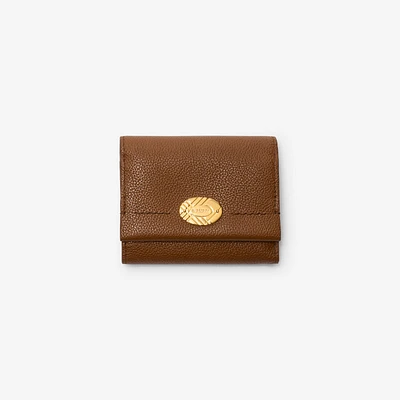 Cotswolds Wallet in Hazel - Women, Leather | Burberry® Official