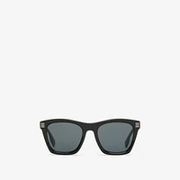 Square Sunglasses in Black - Men | Burberry® Official