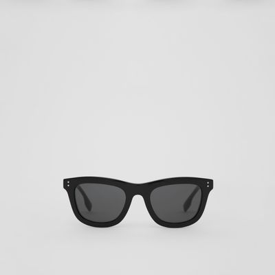 Square Frame Sunglasses in Black - Children | Burberry® Official