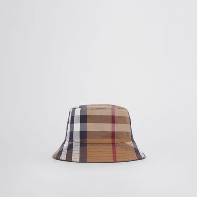 Exaggerated Check Cotton Canvas Bucket Hat Birch Brown | Burberry® Official