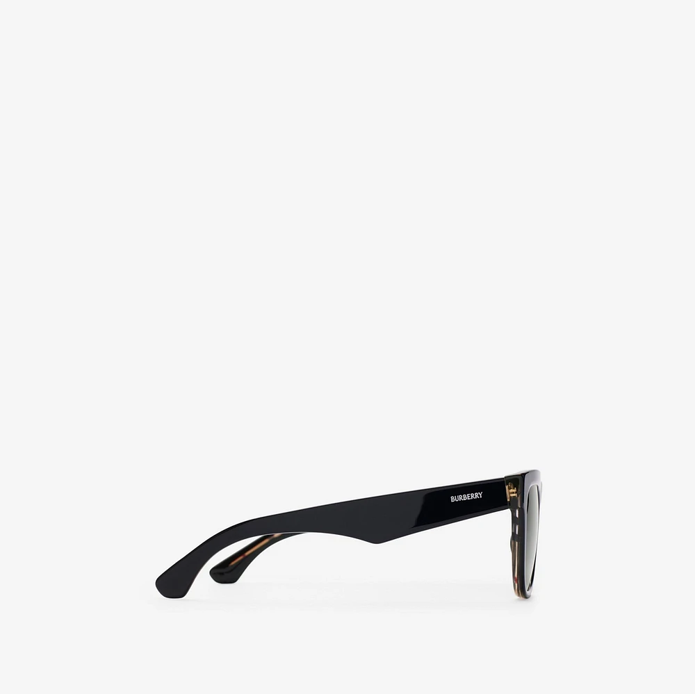 Check Square Sunglasses in Black/check | Burberry® Official
