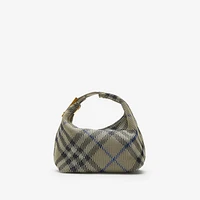 Medium Peg Duffle Bag in Lichen - Women | Burberry® Official