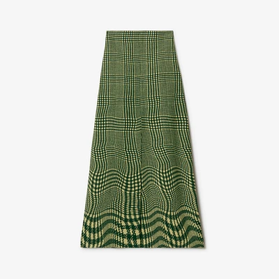 Warped Houndstooth Wool Skirt in Ivy - Women | Burberry® Official