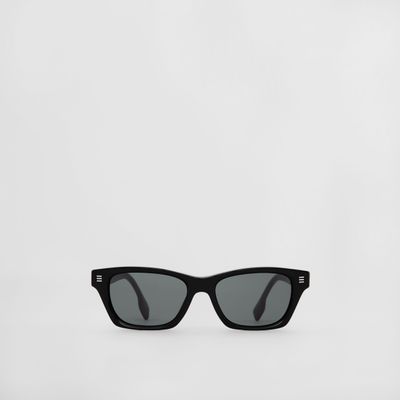 Logo Detail Rectangular Frame Sunglasses in Black