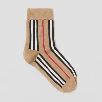 Icon Stripe Intarsia Ankle Socks Archive Beige | Burberry® Official