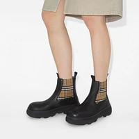 Leather Creeper Low Chelsea Boots in Black/sand - Women | Burberry® Official
