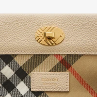 Cotswolds Pouch in Soap - Women, Leather | Burberry® Official