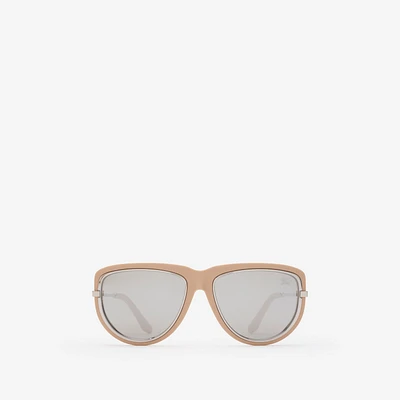 Blinker Pilot Sunglasses​ in Sand | Burberry® Official