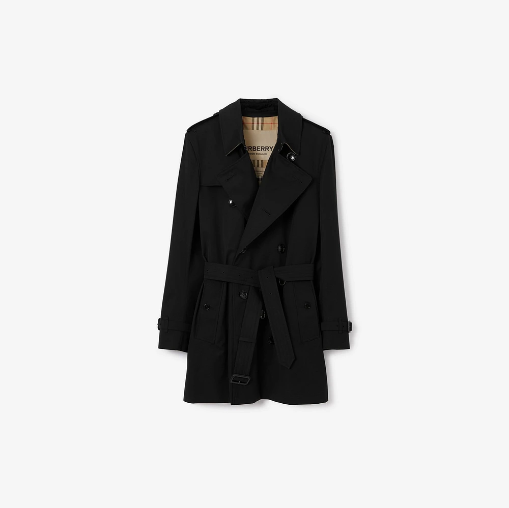 Short Kensington Heritage Trench Coat in Black - Men, Cotton Gabardine | Burberry® Official