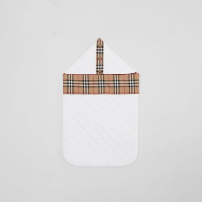 Vintage Check-lined Quilted Cotton Baby Nest in White - Children | Burberry® Official