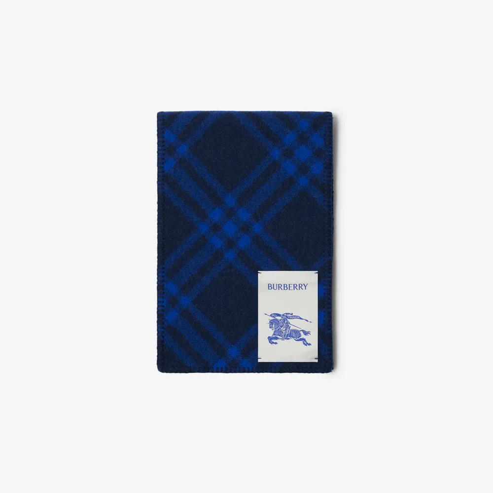 Check Wool Scarf in Navy | Burberry® Official