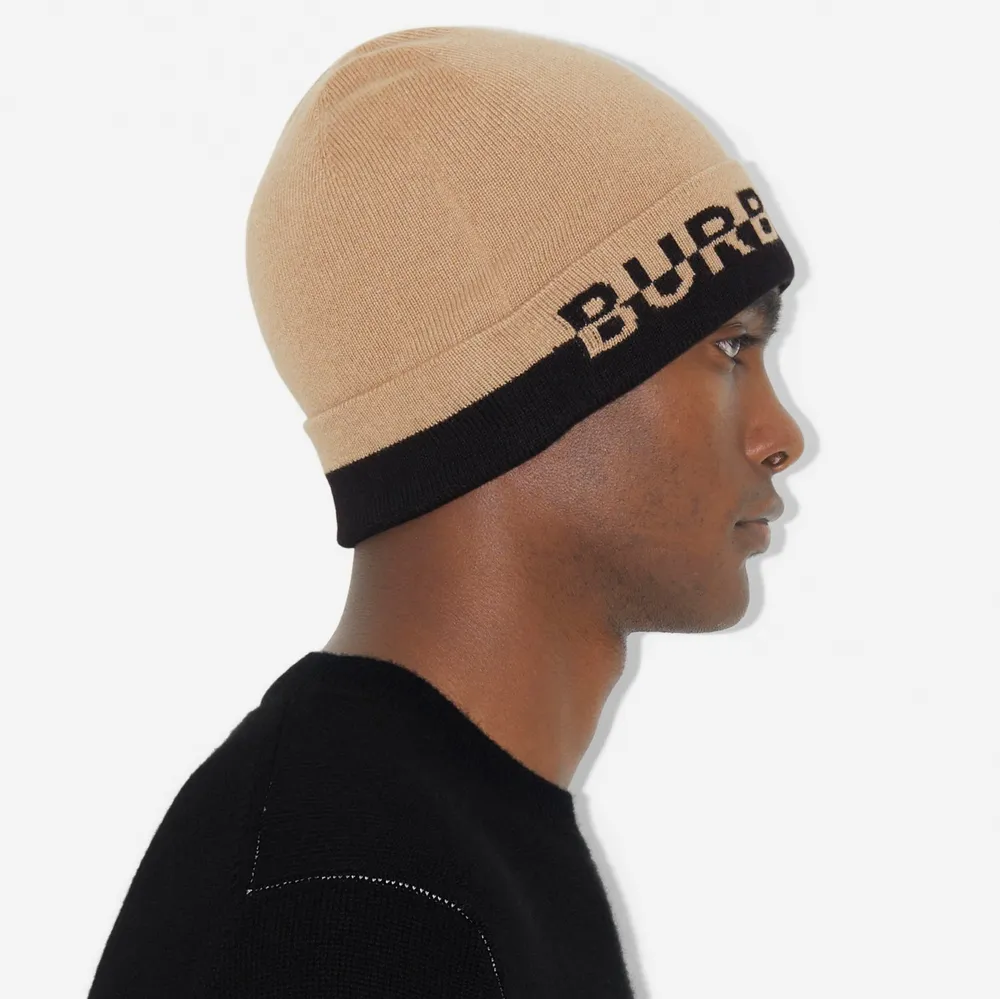 Logo Intarsia Cashmere Beanie in Archive beige/black - Men | Burberry® Official