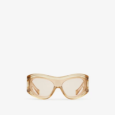 Shield Cutout Sunglasses​ in Light beige | Burberry® Official