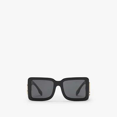 TB Square Sunglasses in Black - Women | Burberry® Official