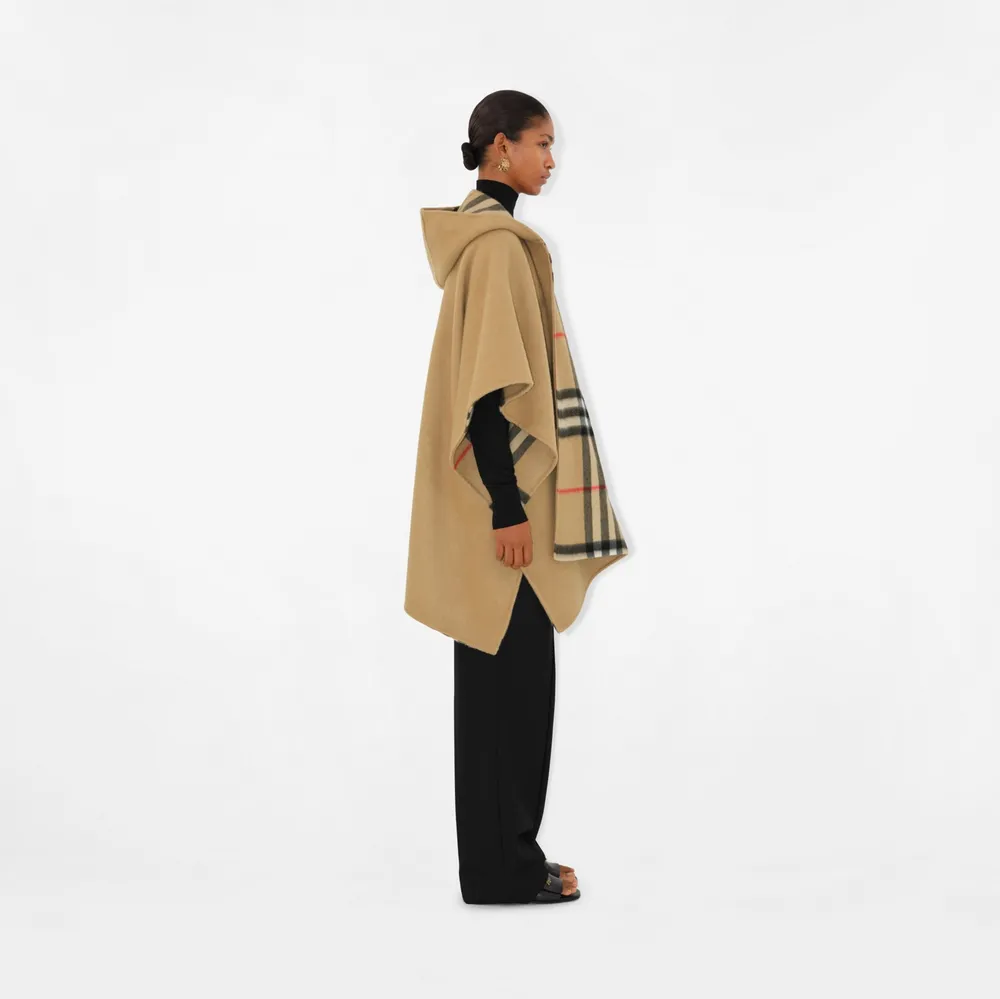 EKD Cashmere Hooded Cape in Archive beige | Burberry® Official