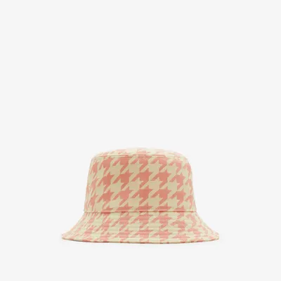 Houndstooth Bucket Hat in Sherbet - Men | Burberry® Official