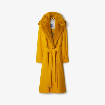 Short Kennington Trench Coat in Mimosa - Women, Cotton Gabardine | Burberry® Official