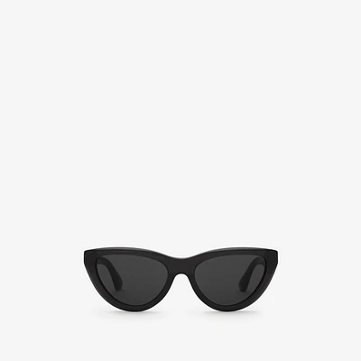 Classic Cat-eye Sunglasses in Transparent black - Women | Burberry® Official