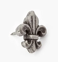 Fleur-de-Lis Clavos (Nails)