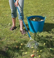 Ramasseur de noix et de fruits