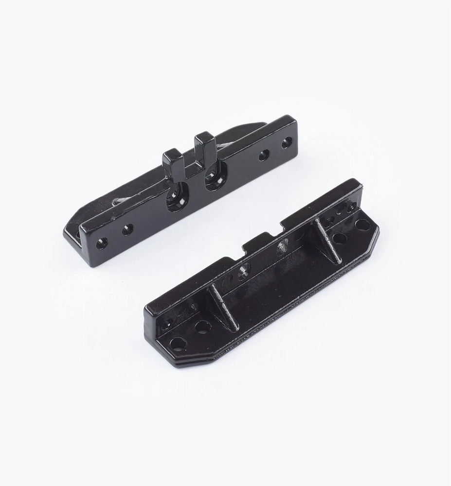 Wide Jaws for Low-Profile Tool Guides