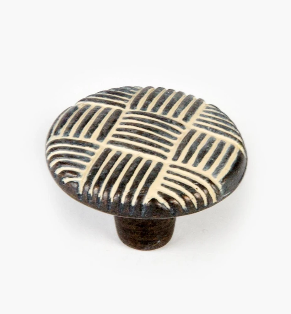 Belwith Tapestry Round Knob