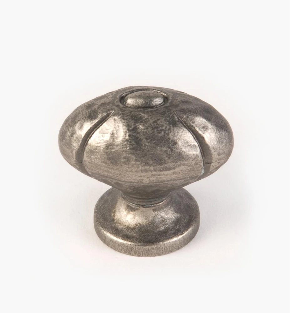 Classic Siena Oval Knob