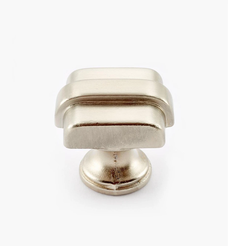 Bouton moderne coulé carré, nickel-satiné