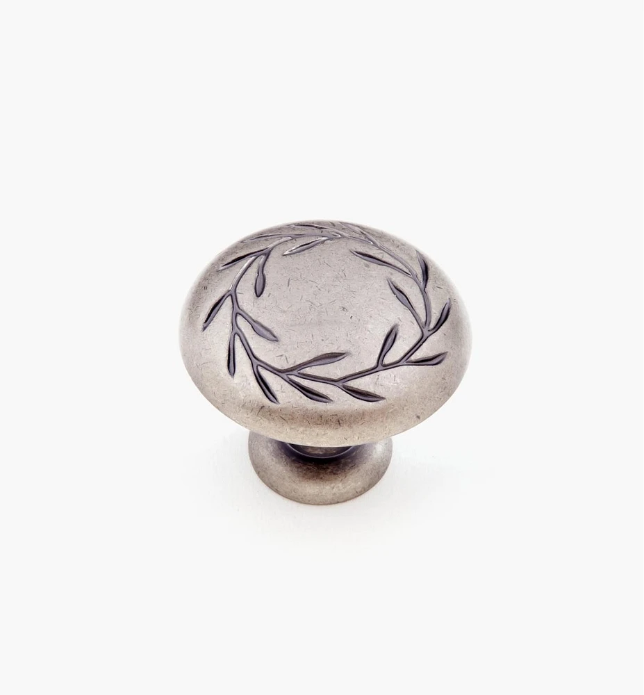 Inspirations Leaf Motif Knobs