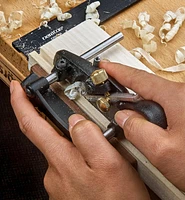 Veritas Right-Hand Box-Maker’s Plow Plane