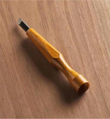 Japanese 7.5mm Detail Carving Left-Hand Skew Chisel