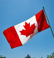 Deluxe Canadian Flag