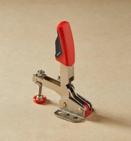 Small Bessey Vertical Auto-Adjust Toggle Clamp