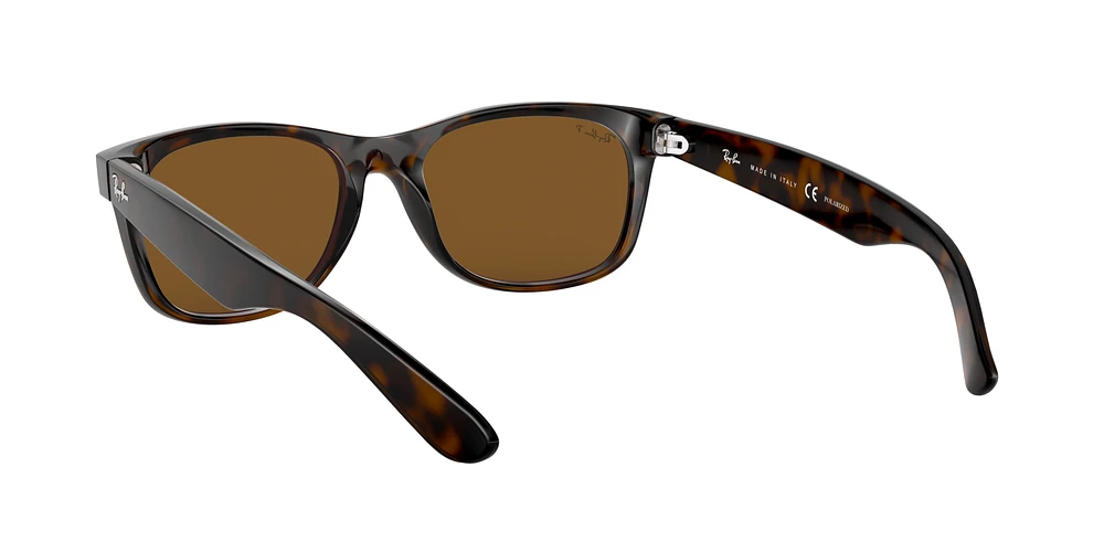 RB2132 New Wayfarer Classic