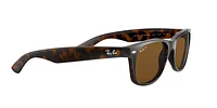 RB2132 New Wayfarer Classic